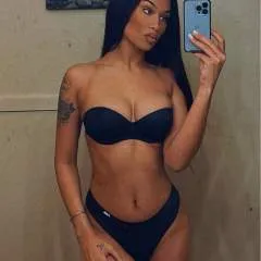 Aaliyah Nikole photo on Jungo Live