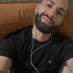 Leonmolinag photo on Jungo Live