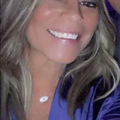 Dyf Fun Couple photo on Jungo Live