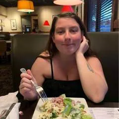 Peanutcouple photo on Jungo Live