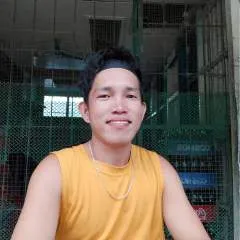 Louie photo on Jungo Live