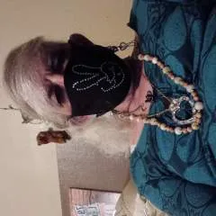 Linda photo on Jungo Live