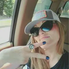 Krista Aka The Unicorn photo on Jungo Live