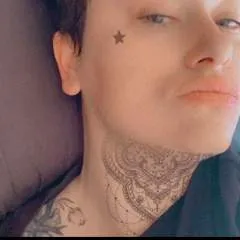 Kerri photo on Jungo Live