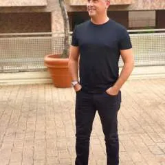 William Riggs photo on Jungo Live