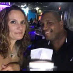 Christine photo on Jungo Live