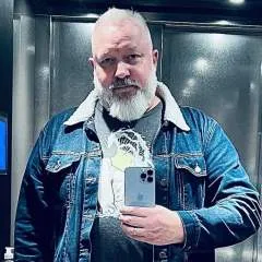 Johnson photo on Jungo Live