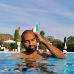 Yummydaddy photo on Jungo Live