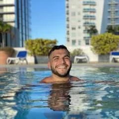 James Scolt photo on Jungo Live