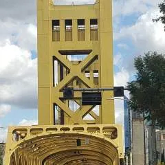 Cholo photo on Jungo Live