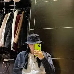 Andrew photo on Jungo Live