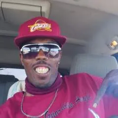 Jhallie22 photo on Jungo Live