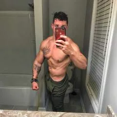 Eddie11 photo on Jungo Live