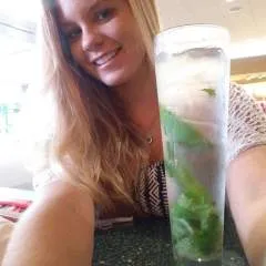 Hanjie.... photo on Jungo Live