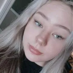 Carly photo on Jungo Live