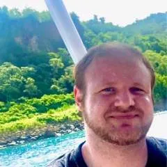 Titan Zus Hallows photo on Jungo Live