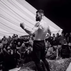 Gentlebeast photo on Jungo Live