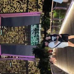 Robertvivien photo on Jungo Live