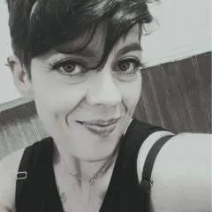 Em photo on Jungo Live