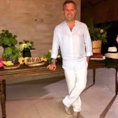 William Riggs photo on Jungo Live