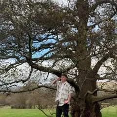 Lhmp96 photo on Jungo Live