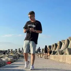 Ionut photo on Jungo Live