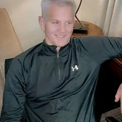 Drwillpounder&wife photo on Jungo Live