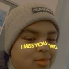 H photo on Jungo Live