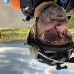 V photo on Jungo Live