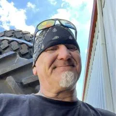 Welovepuss photo on Jungo Live