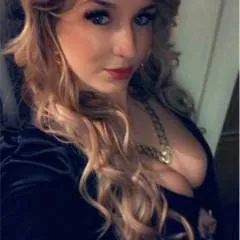 Madame Emily photo on Jungo Live