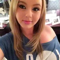 Laura photo on Jungo Live