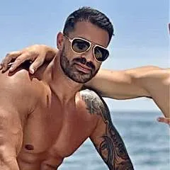 A M photo on Jungo Live