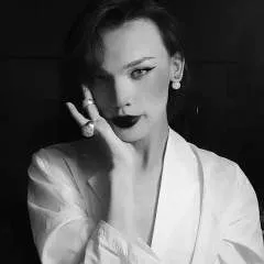 Aziman Nickiarna photo on Jungo Live