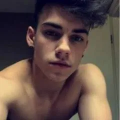 Kristhian photo on Jungo Live