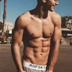 Kristhian photo on Jungo Live