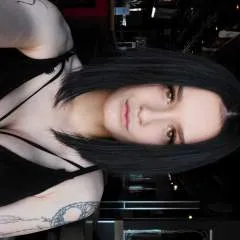 Liv photo on Jungo Live