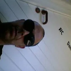 Brown's photo on Jungo Live