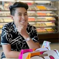 Shenjie photo on Jungo Live