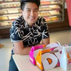 Shenjie photo on Jungo Live