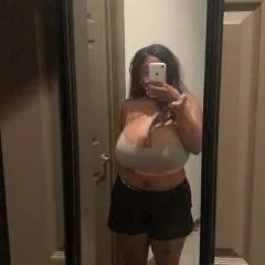 Nini photo on Jungo Live