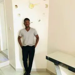 Emmanuel photo on Jungo Live