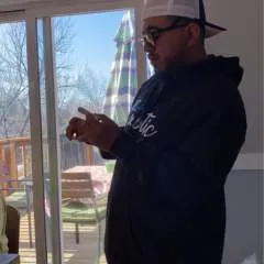 Goonstick ........ ......... .... photo on Jungo Live