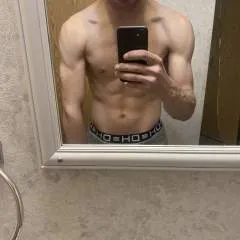 R&e photo on Jungo Live