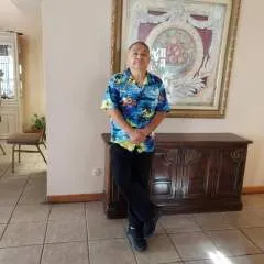 Thom photo on Jungo Live