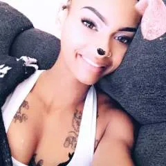 Innnkaddicted photo on Jungo Live