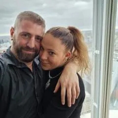 Val photo on Jungo Live