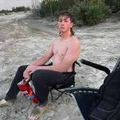 Jakeslave photo on Jungo Live