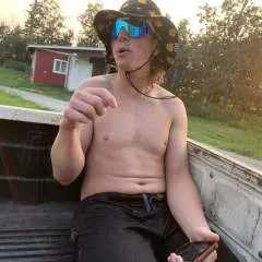 Jakeslave photo on Jungo Live