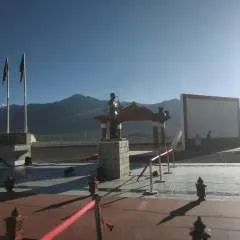 Raj photo on Jungo Live